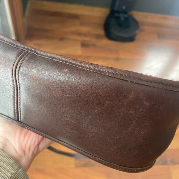 Vintage Coach City Bag in Brown 9790 - Picture 14 of 14